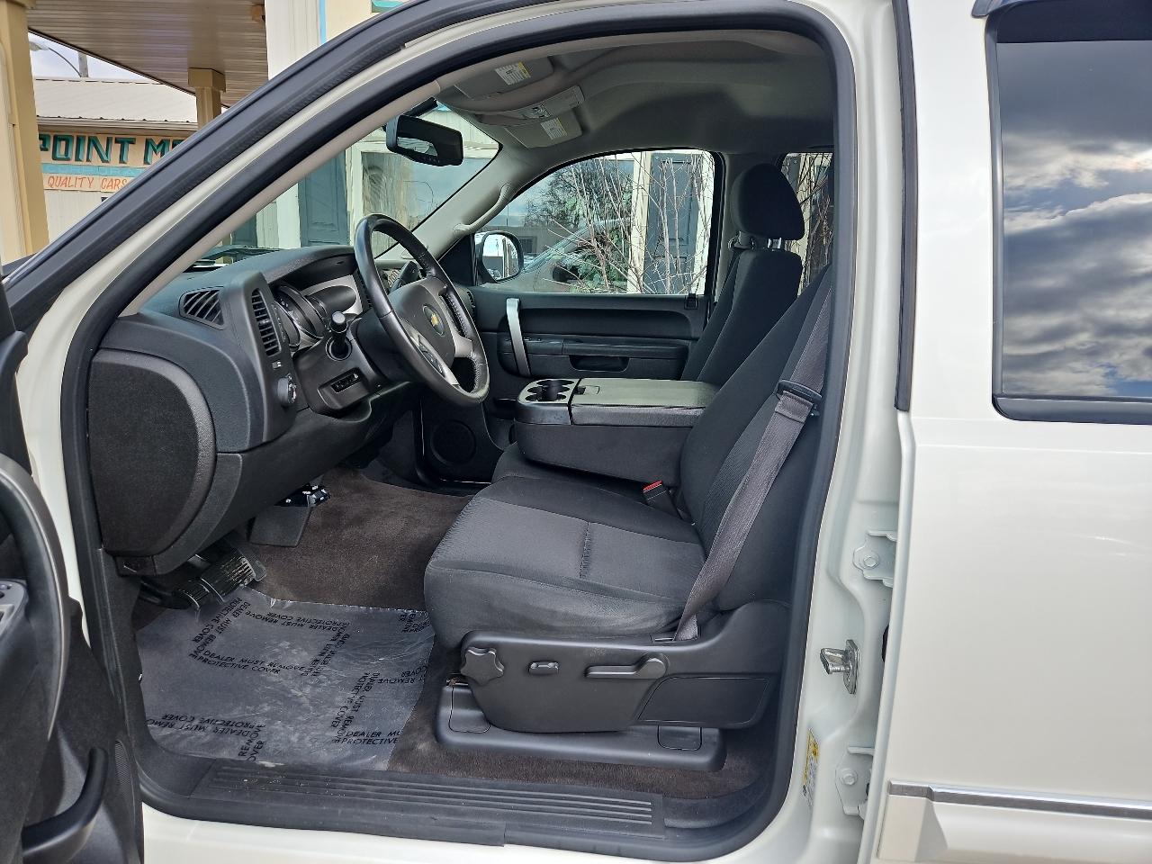 Chevrolet Silverado 1500 4WD Crew Cab 143.5" LT 2013