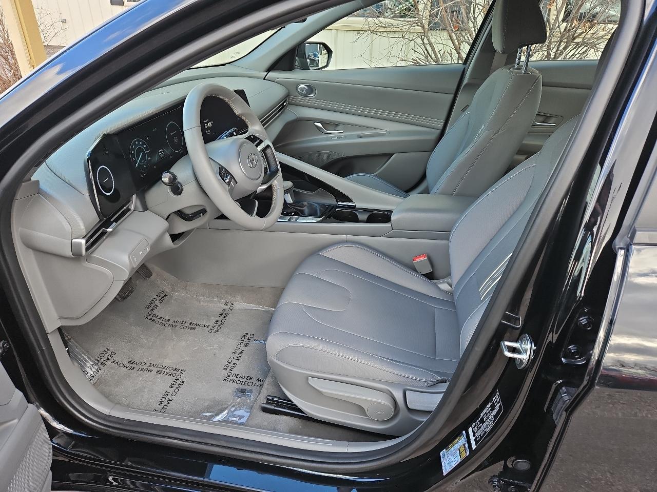 Hyundai Elantra SEL IVT 2023