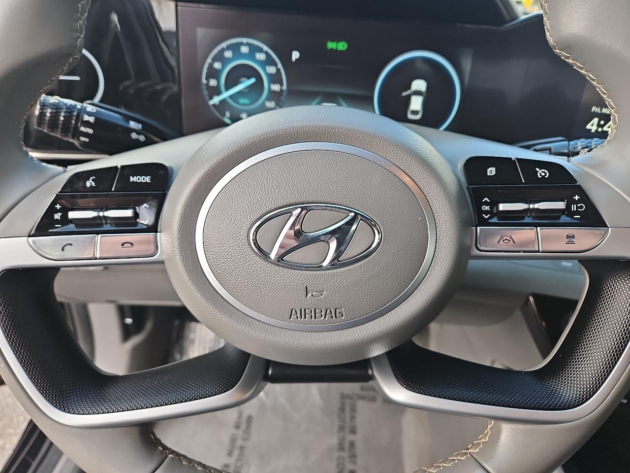 Hyundai Elantra SEL IVT 2023