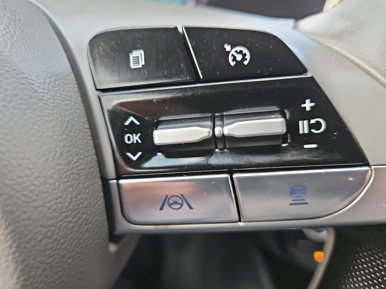 Hyundai Elantra SEL IVT 2023