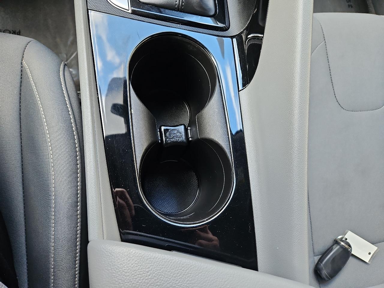 Hyundai Elantra SEL IVT 2023