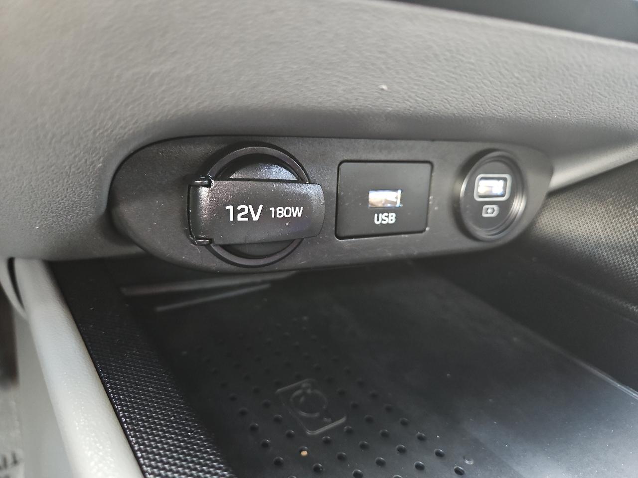 Hyundai Elantra SEL IVT 2023