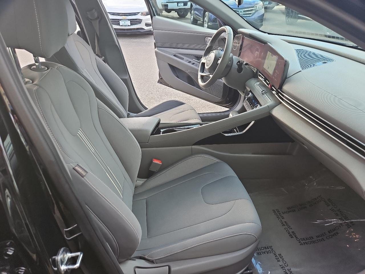 Hyundai Elantra SEL IVT 2023