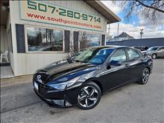 2023 Hyundai Elantra 