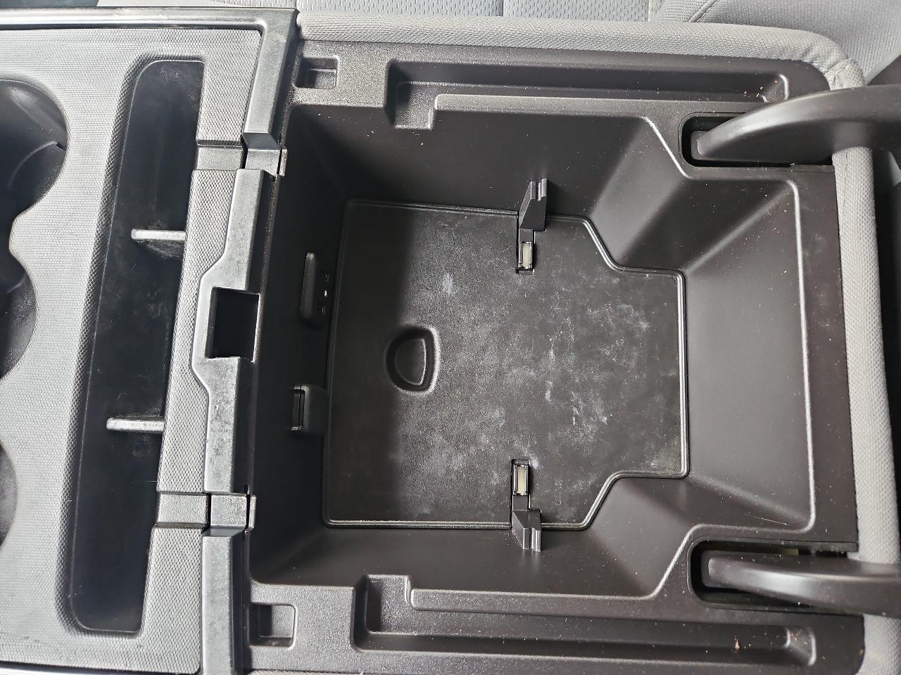 GMC Sierra 1500 4WD Crew Cab 143.5" 2016