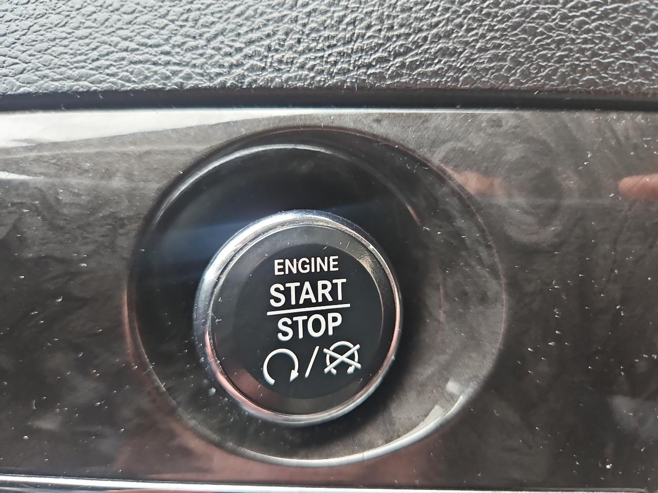 Chrysler Town & Country 4dr Wgn Limited 2012