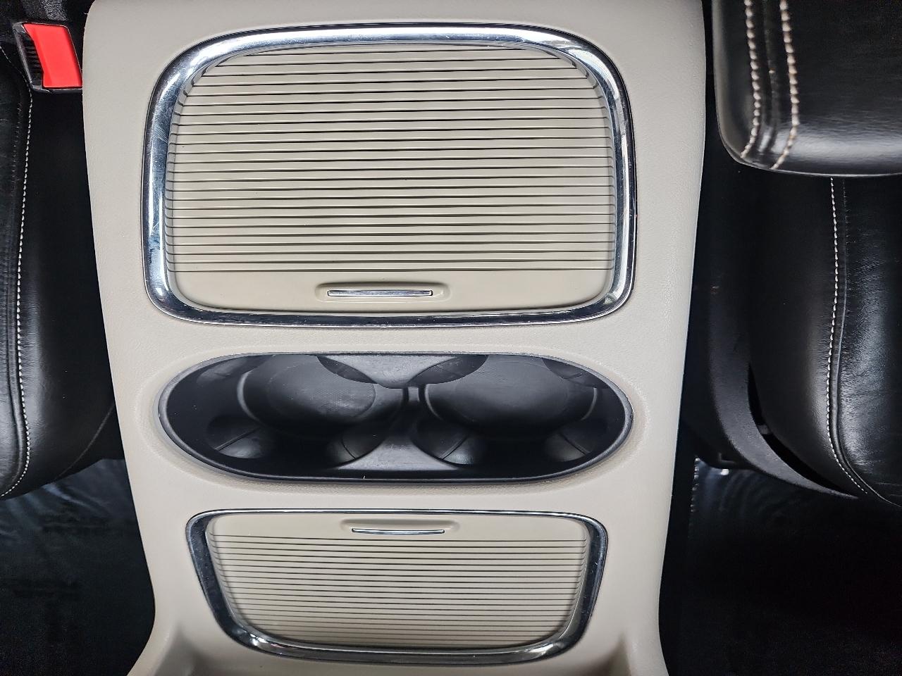 Chrysler Town & Country 4dr Wgn Limited 2012