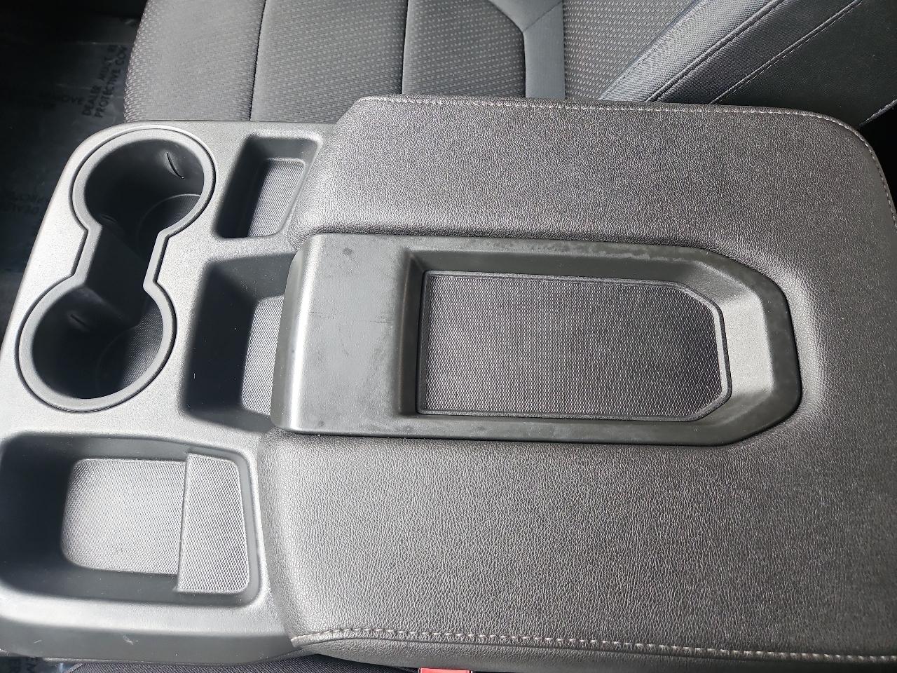 Chevrolet Silverado 1500 4WD Crew Cab 147" Custom Trail Boss 2019