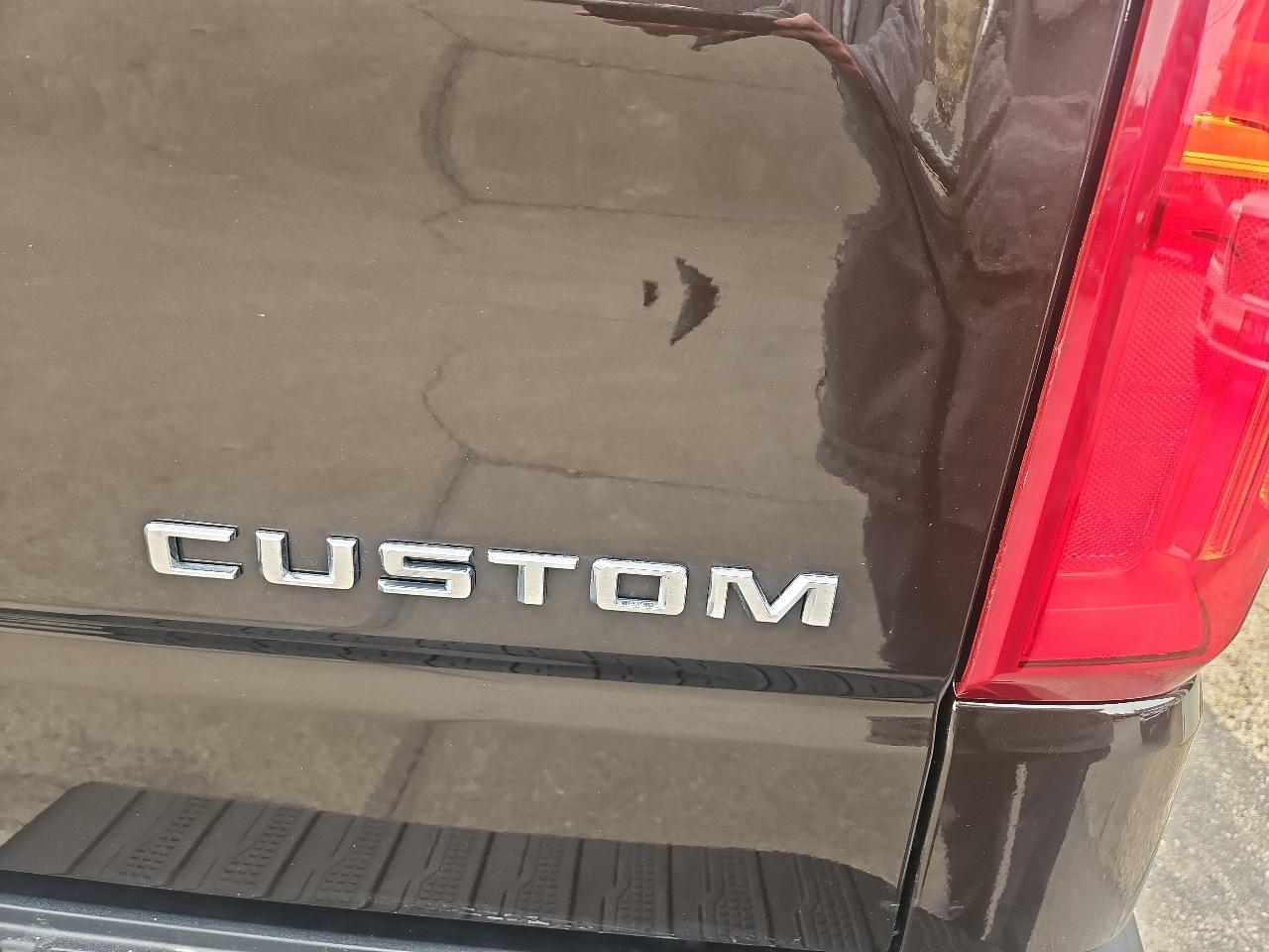 Chevrolet Silverado 1500 4WD Crew Cab 147" Custom Trail Boss 2019