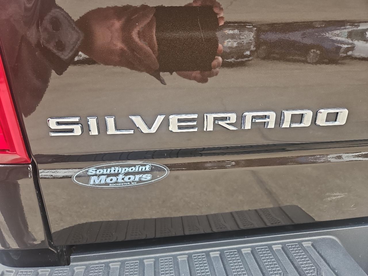 Chevrolet Silverado 1500 4WD Crew Cab 147" Custom Trail Boss 2019