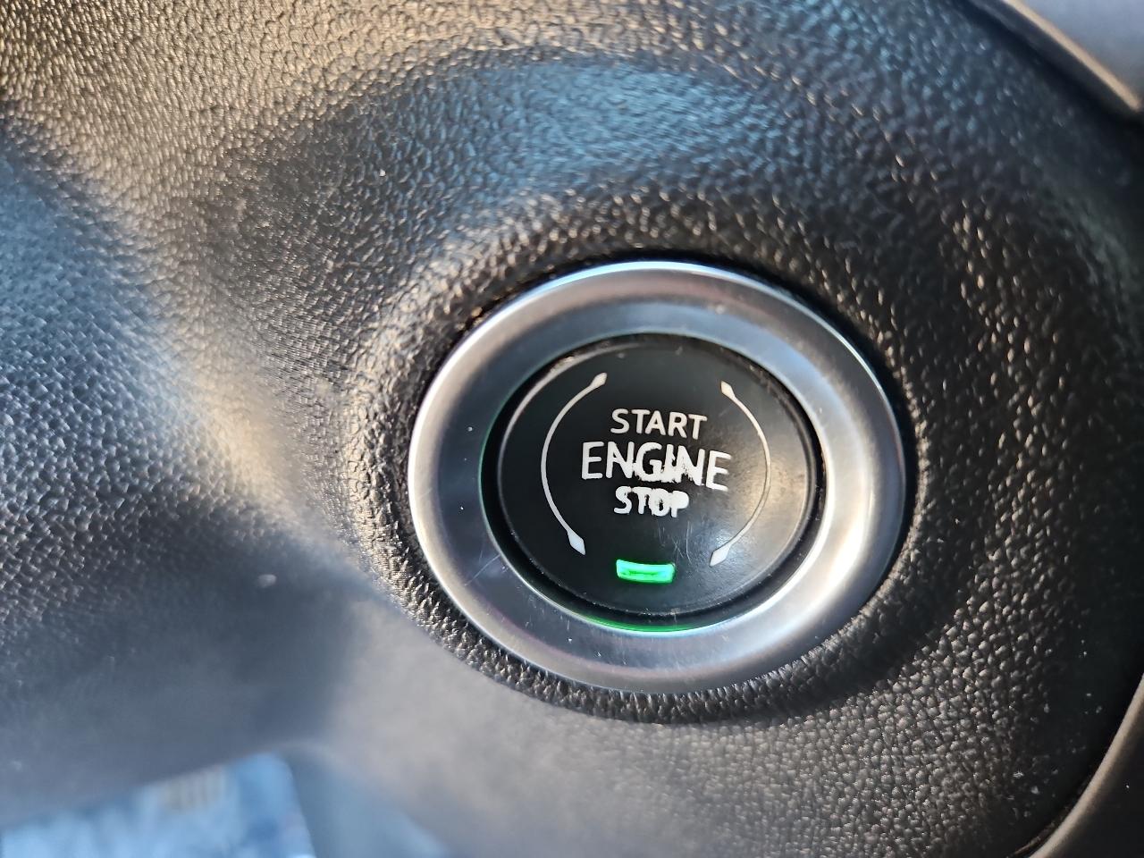 Chevrolet Silverado 1500 4WD Crew Cab 147" RST 2021