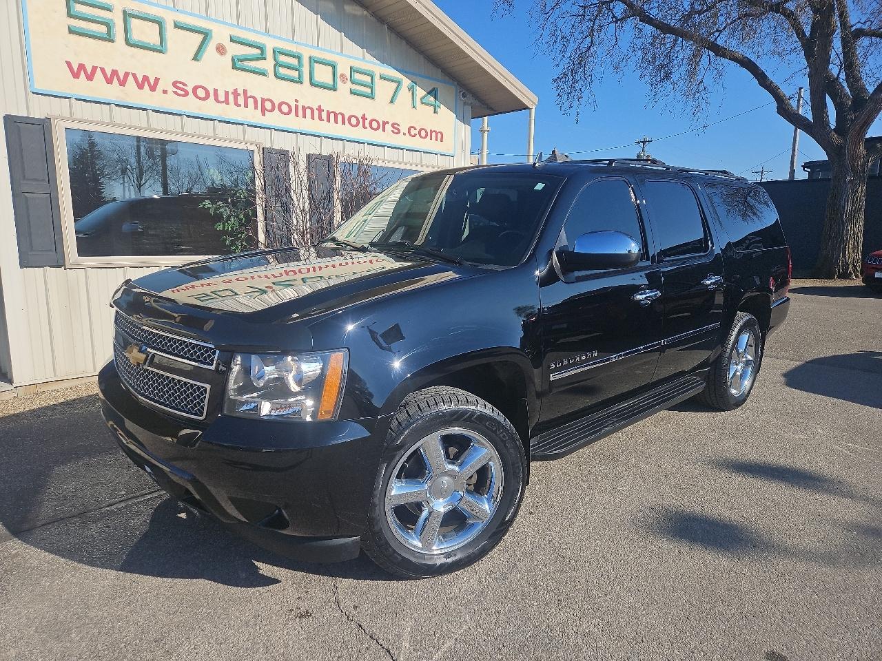 2014 Chevrolet Suburban 4WD 4dr LTZ