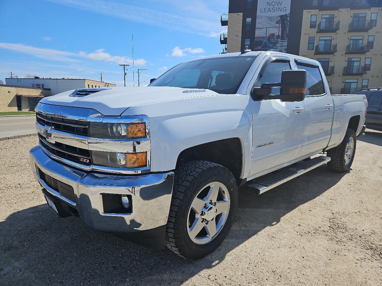 2018 Chevrolet Silverado 2500HD 4WD Crew Cab 153.7" LT