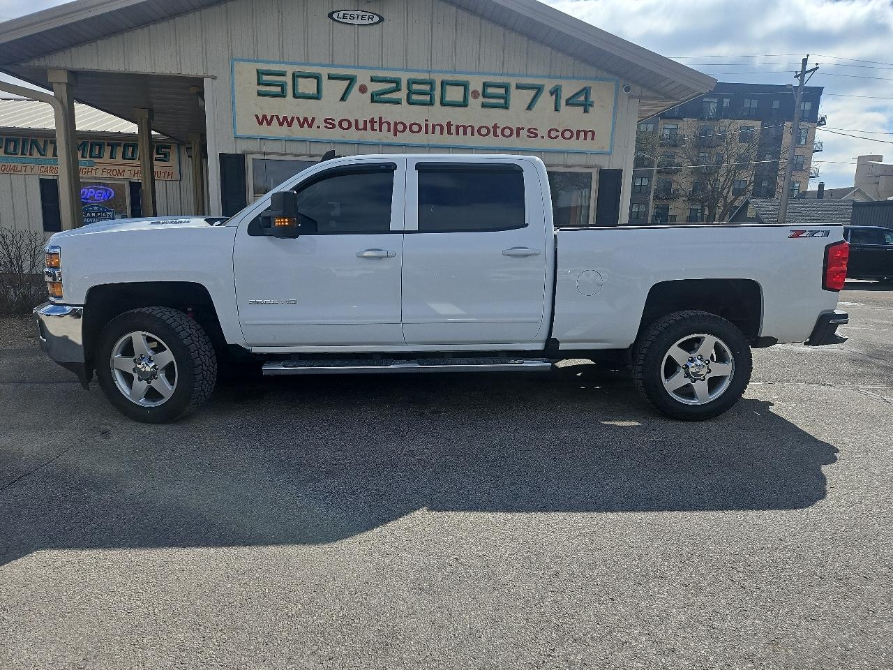 Chevrolet Silverado 2500HD 4WD Crew Cab 153.7" LT 2018