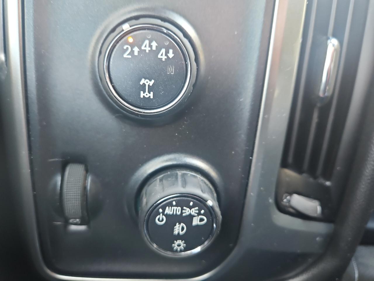 Chevrolet Silverado 2500HD 4WD Crew Cab 153.7" LT 2018