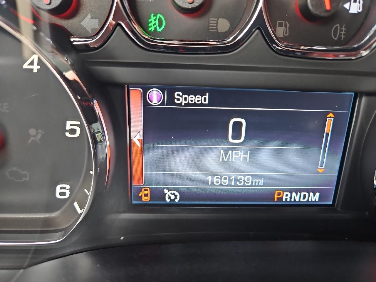 GMC Sierra 1500 4WD Crew Cab 143.5" SLE 2014