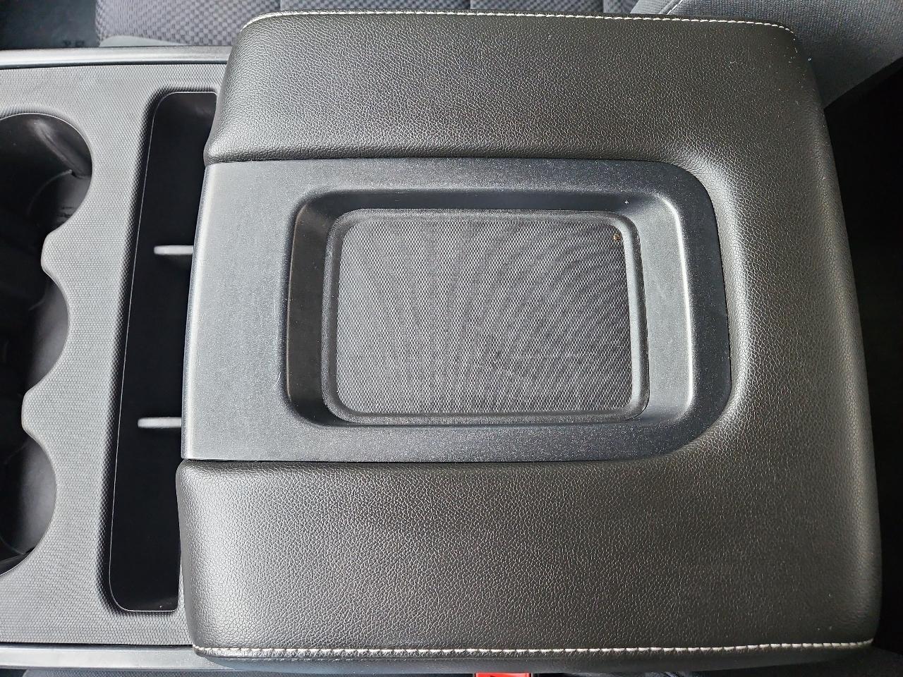 GMC Sierra 1500 4WD Crew Cab 143.5" SLE 2014