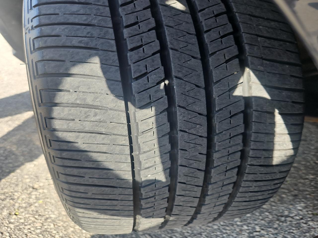 Subaru Forester 4dr CVT 2.5i Touring PZEV 2015