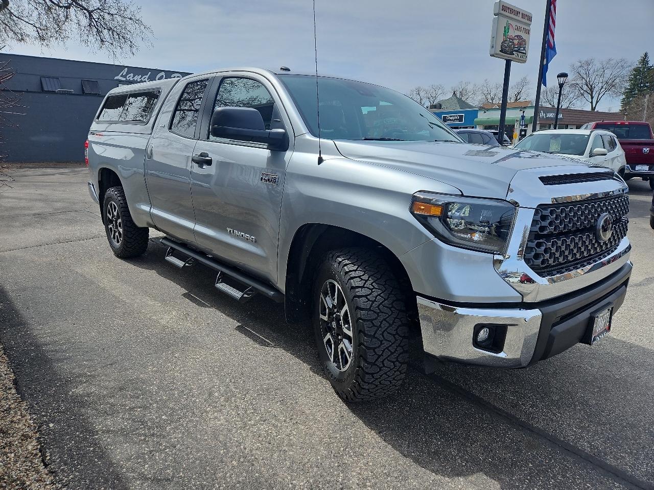 Toyota Tundra 4WD SR5 Double Cab 6.5' Bed 5.7L FFV (Natl) 2019