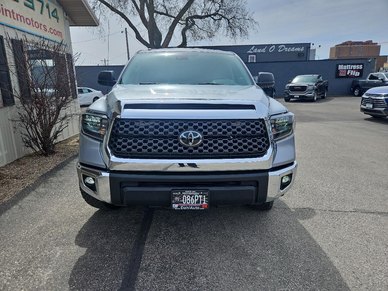 Toyota Tundra 4WD SR5 Double Cab 6.5' Bed 5.7L FFV (Natl) 2019
