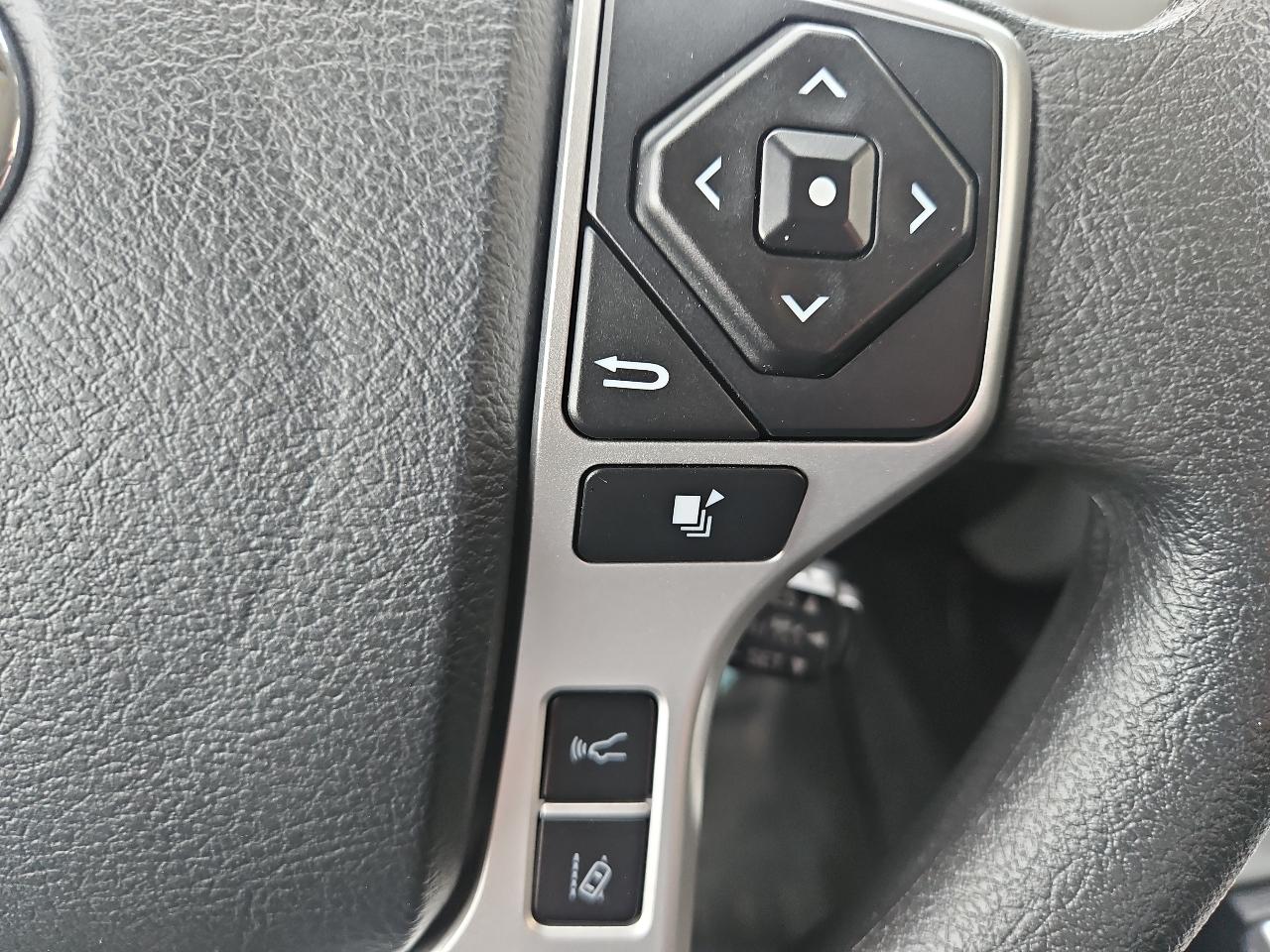 Toyota Tundra 4WD SR5 Double Cab 6.5' Bed 5.7L FFV (Natl) 2019