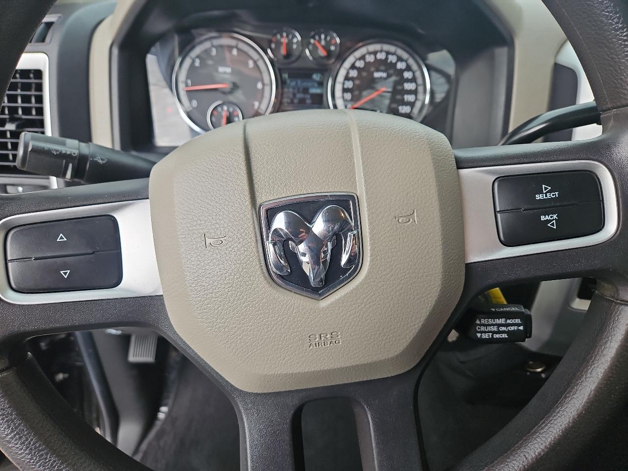 RAM 1500 4WD Reg Cab 120.5" SLT 2011