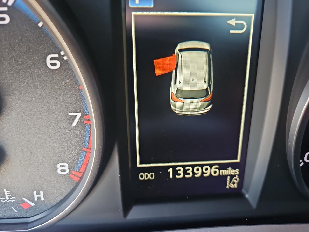 Toyota RAV4 Adventure AWD (Natl) 2018