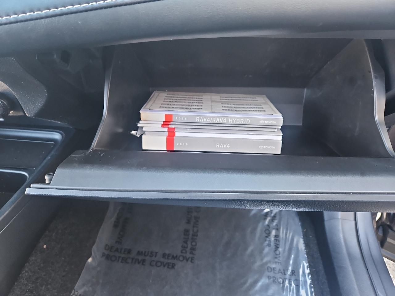 Toyota RAV4 Adventure AWD (Natl) 2018