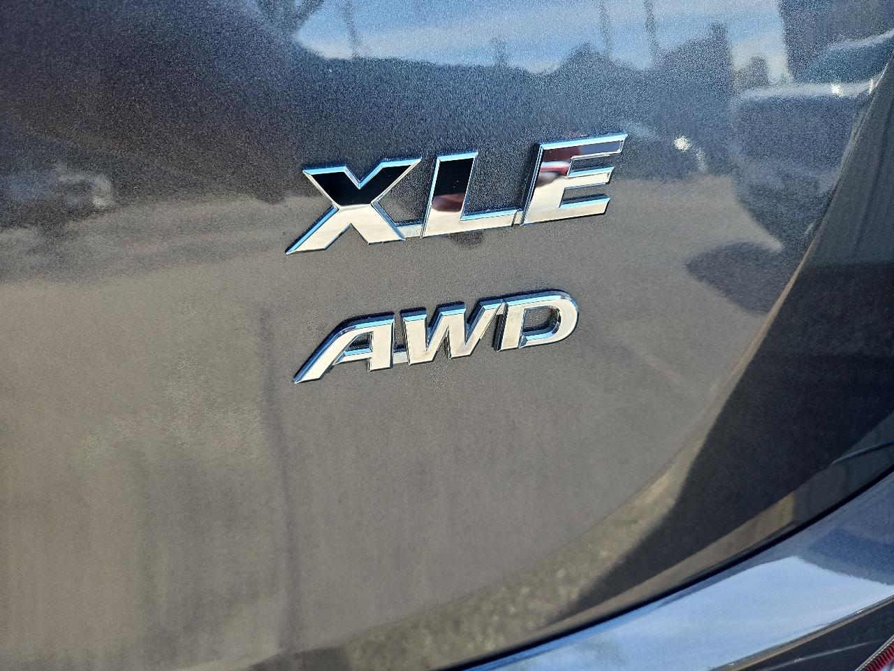 Toyota RAV4 Adventure AWD (Natl) 2018