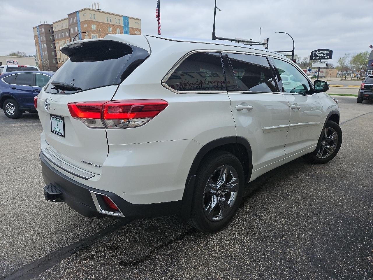 Toyota Highlander Limited V6 AWD (Natl) 2018
