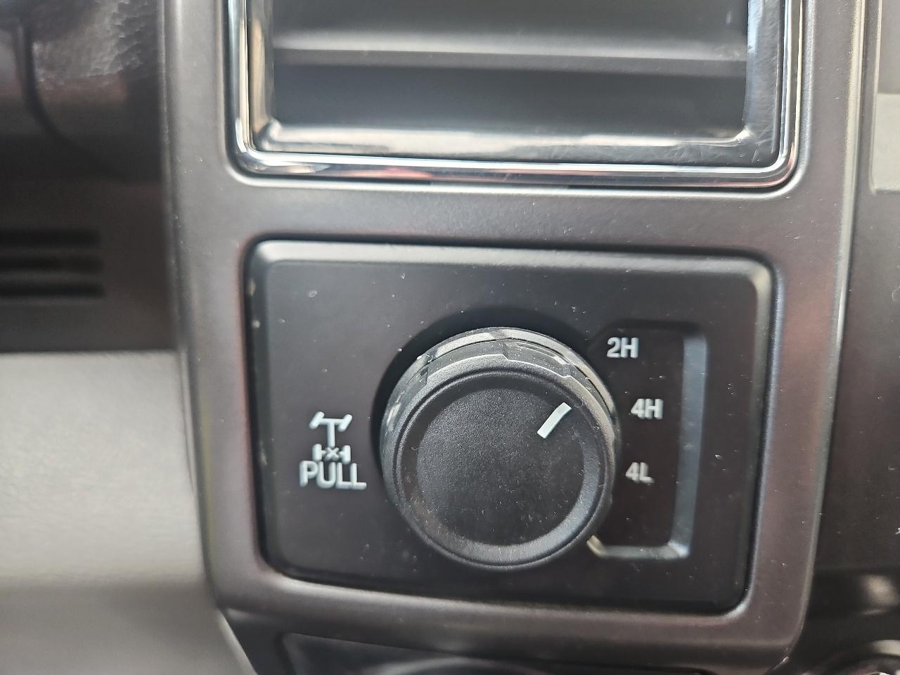 Ford F-150 4WD SuperCrew 157" XLT 2019