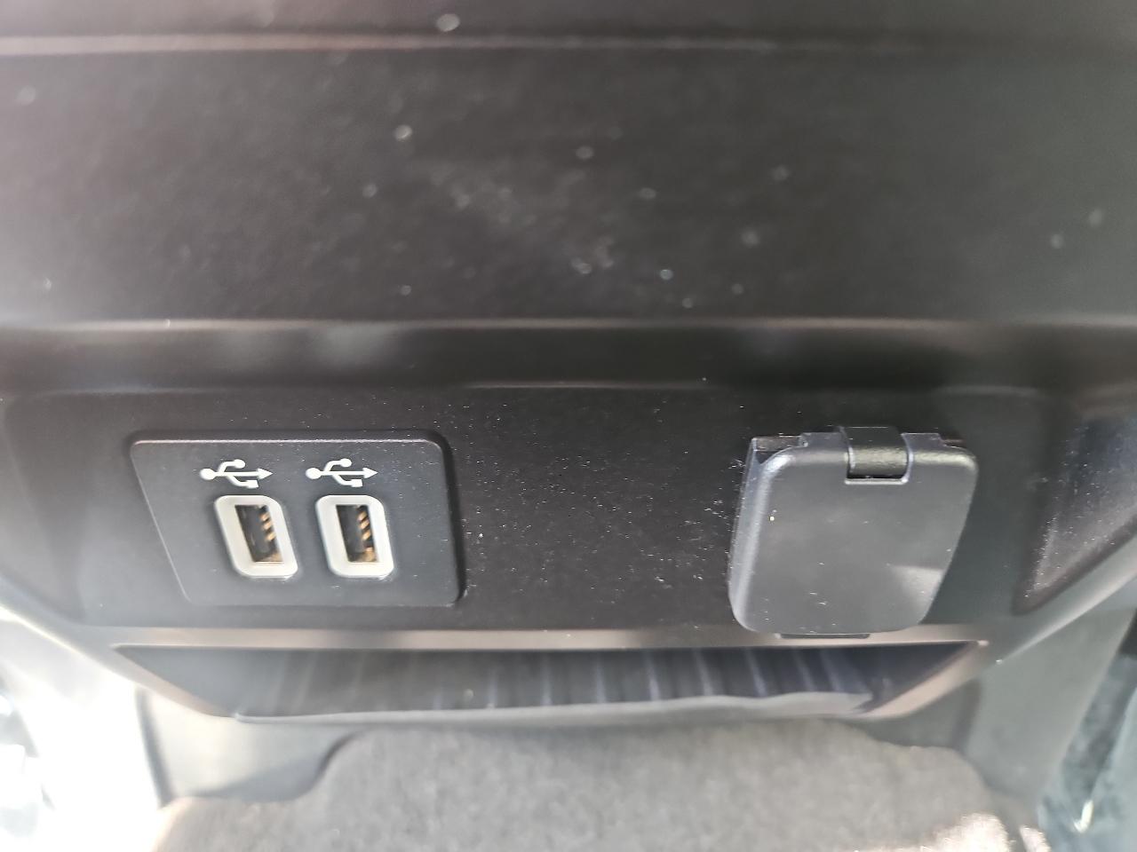 Ford F-150 4WD SuperCrew 157" XLT 2019