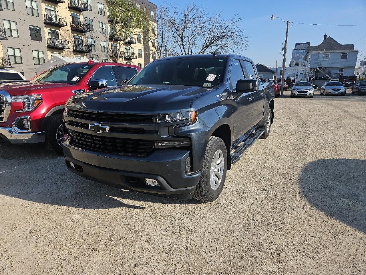 2019 Chevrolet Silverado 1500 4WD Crew Cab 147" RST