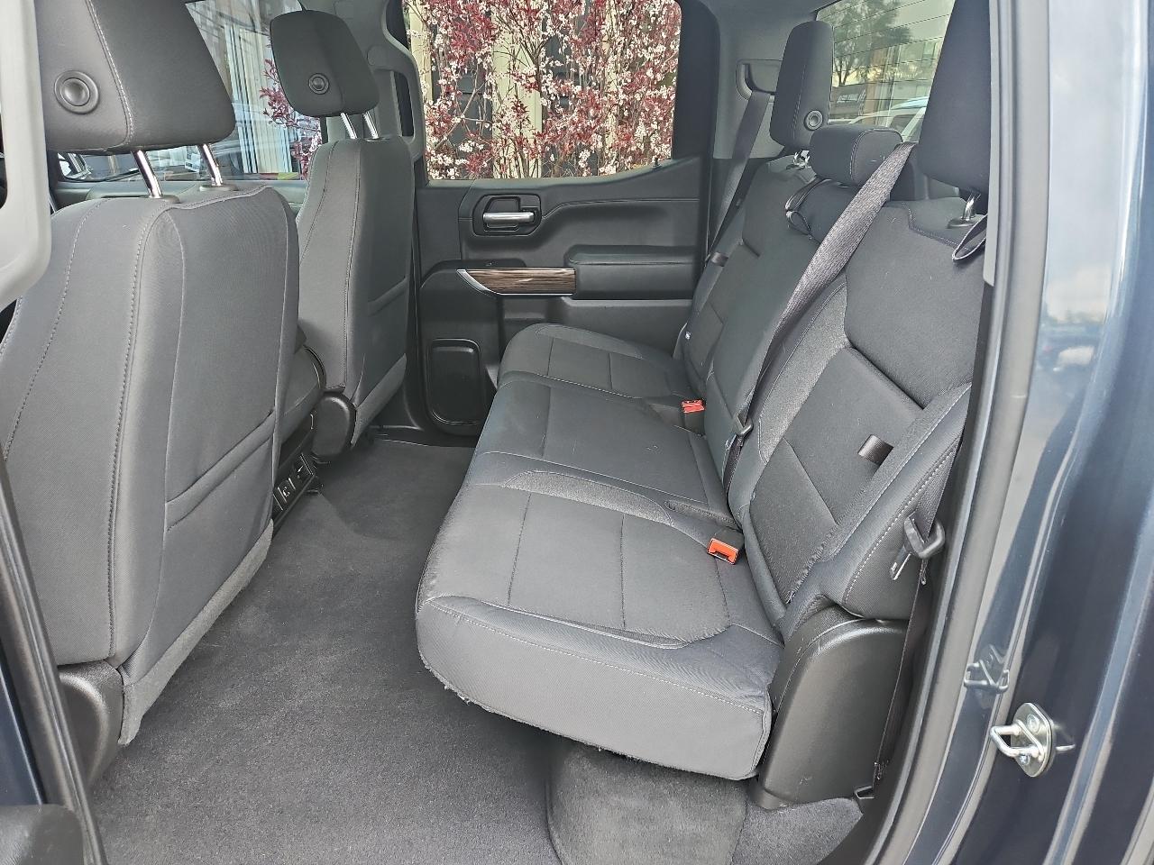 Chevrolet Silverado 1500 4WD Crew Cab 147" RST 2019