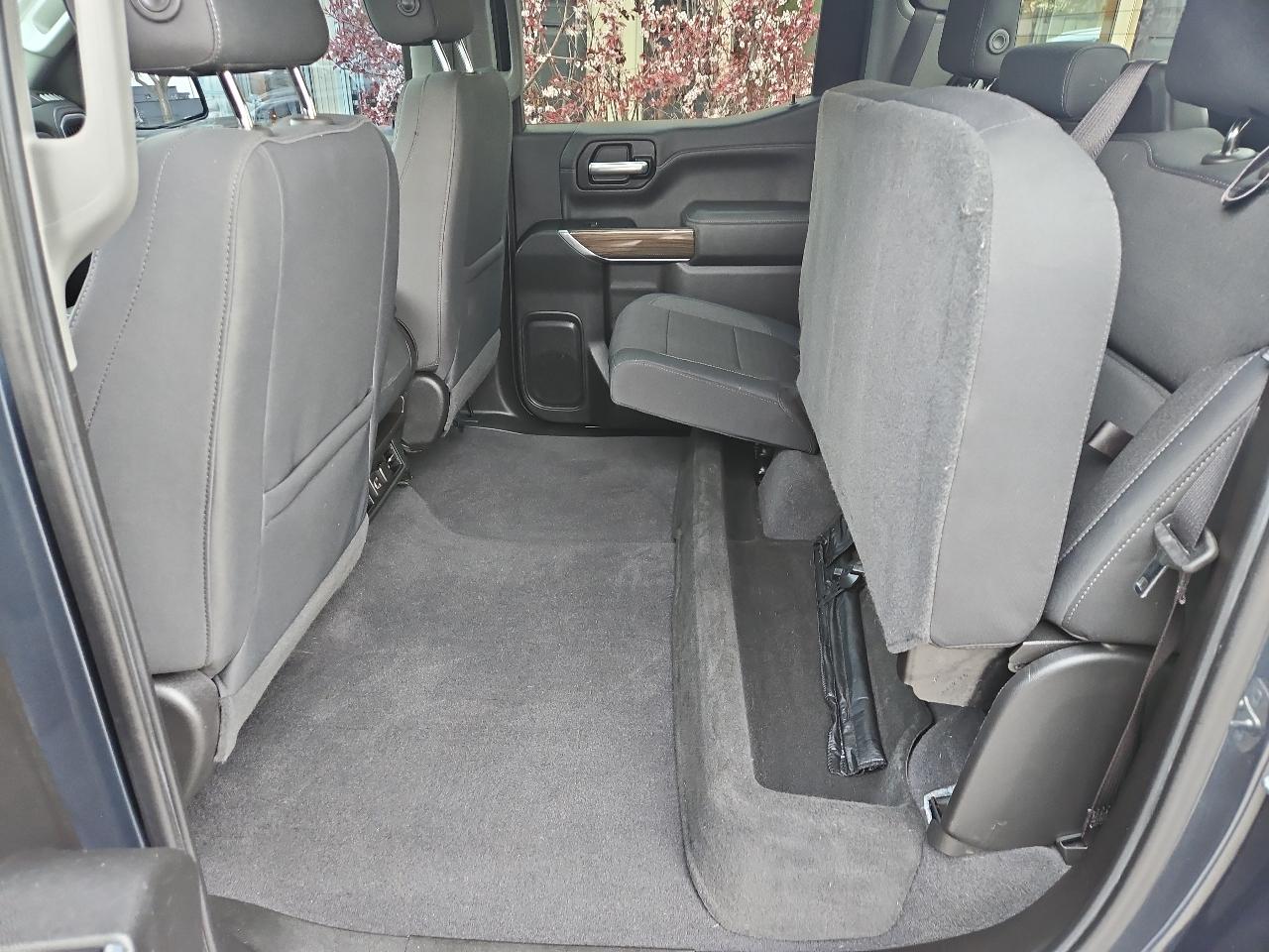 Chevrolet Silverado 1500 4WD Crew Cab 147" RST 2019