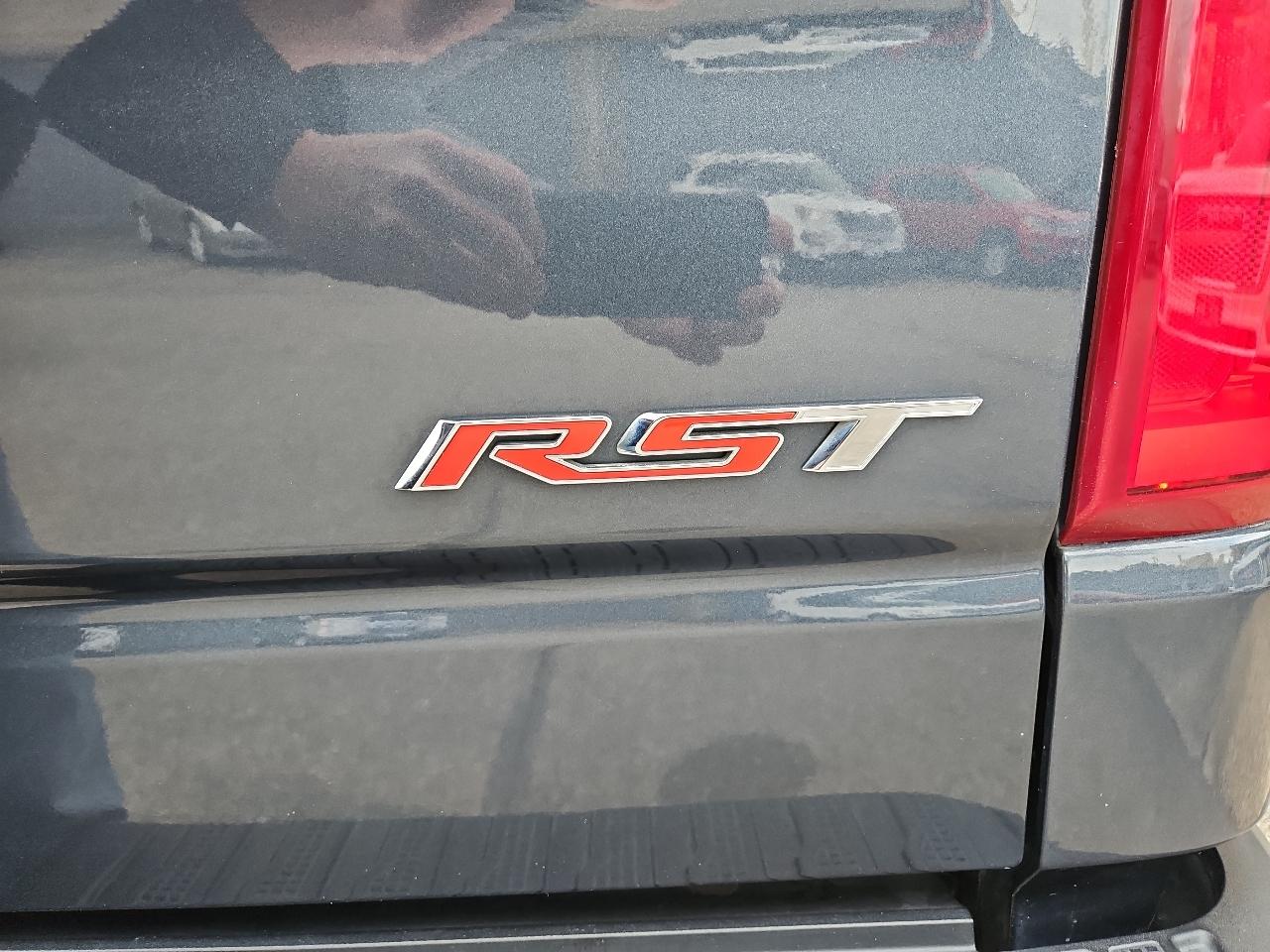 Chevrolet Silverado 1500 4WD Crew Cab 147" RST 2019