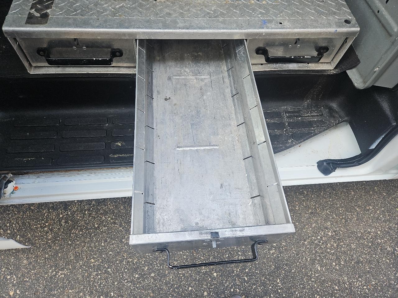 Chevrolet Express Cargo Van RWD 2500 135" 2018