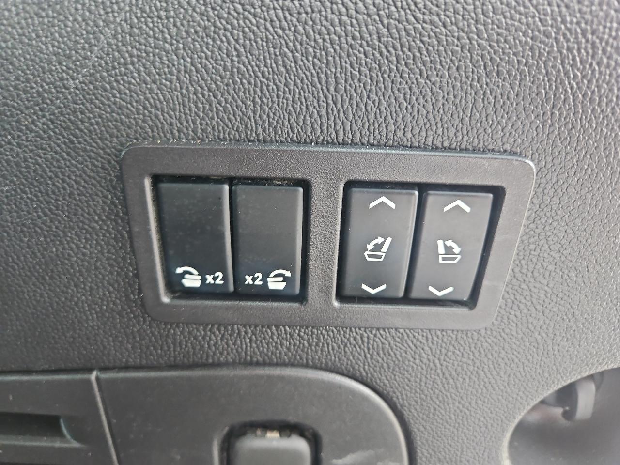 GMC Yukon 4WD 4dr Denali 2017