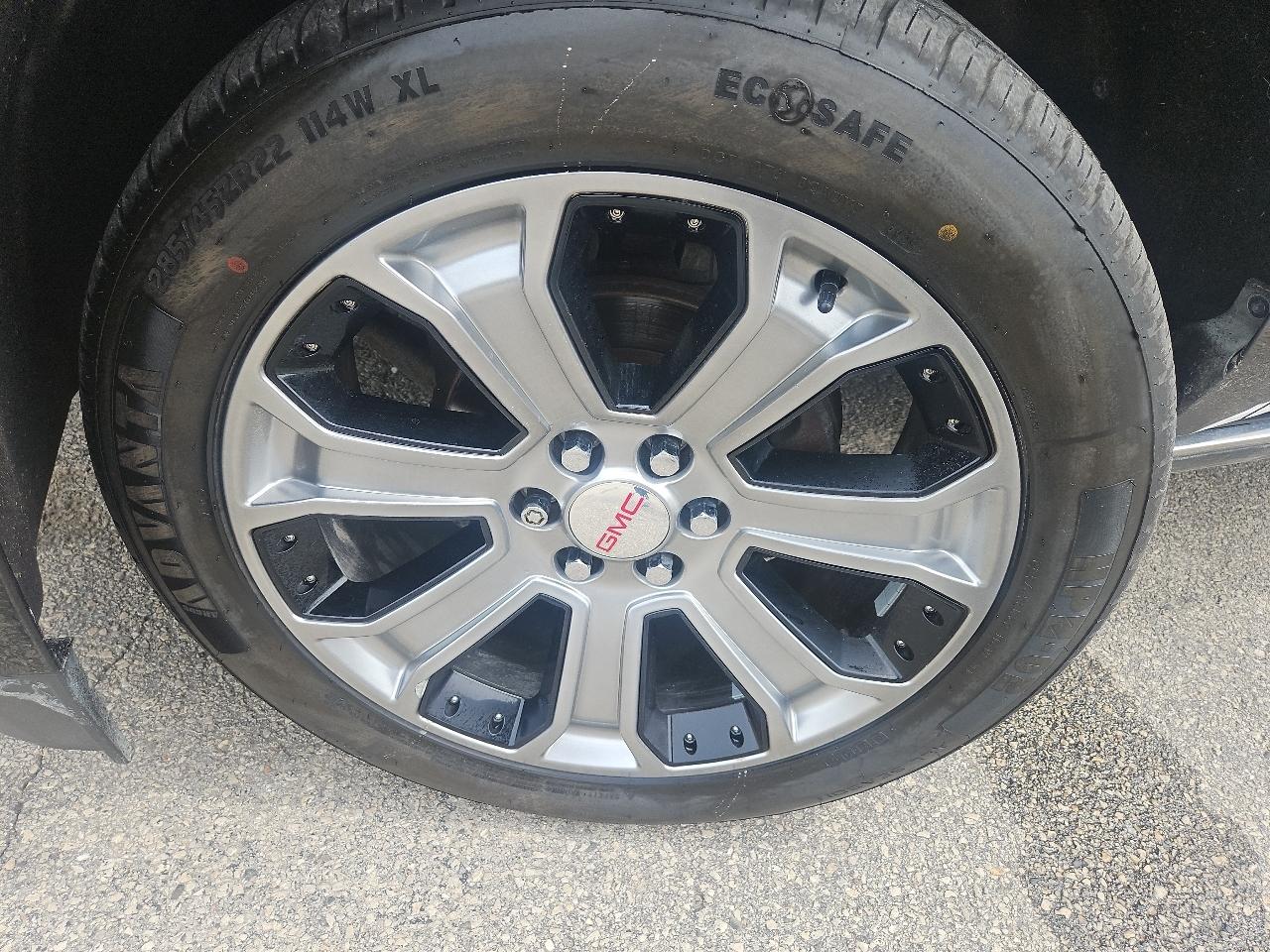 GMC Yukon 4WD 4dr Denali 2017