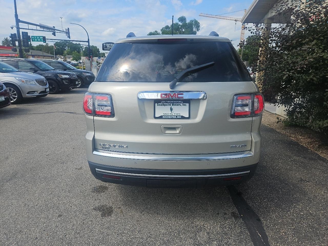 GMC Acadia AWD 4dr SLT w/SLT-1 2015