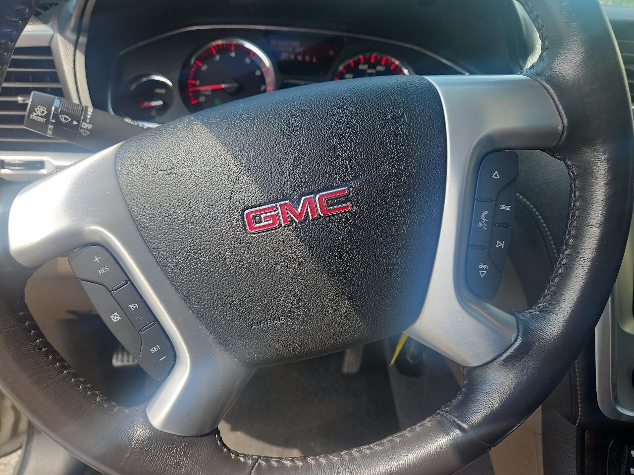 GMC Acadia AWD 4dr SLT w/SLT-1 2015