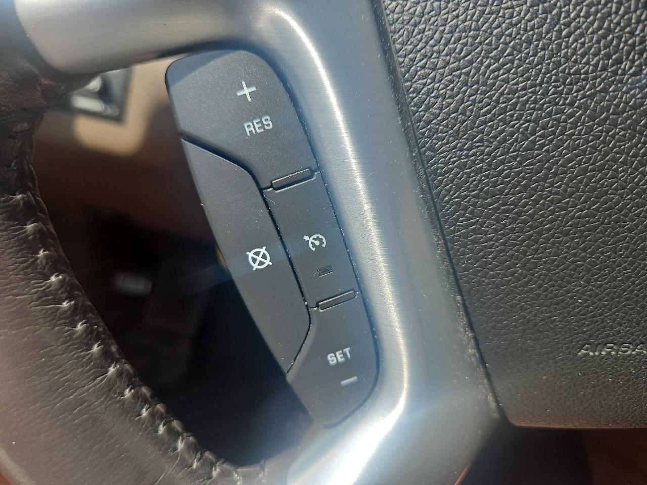 GMC Acadia AWD 4dr SLT w/SLT-1 2015