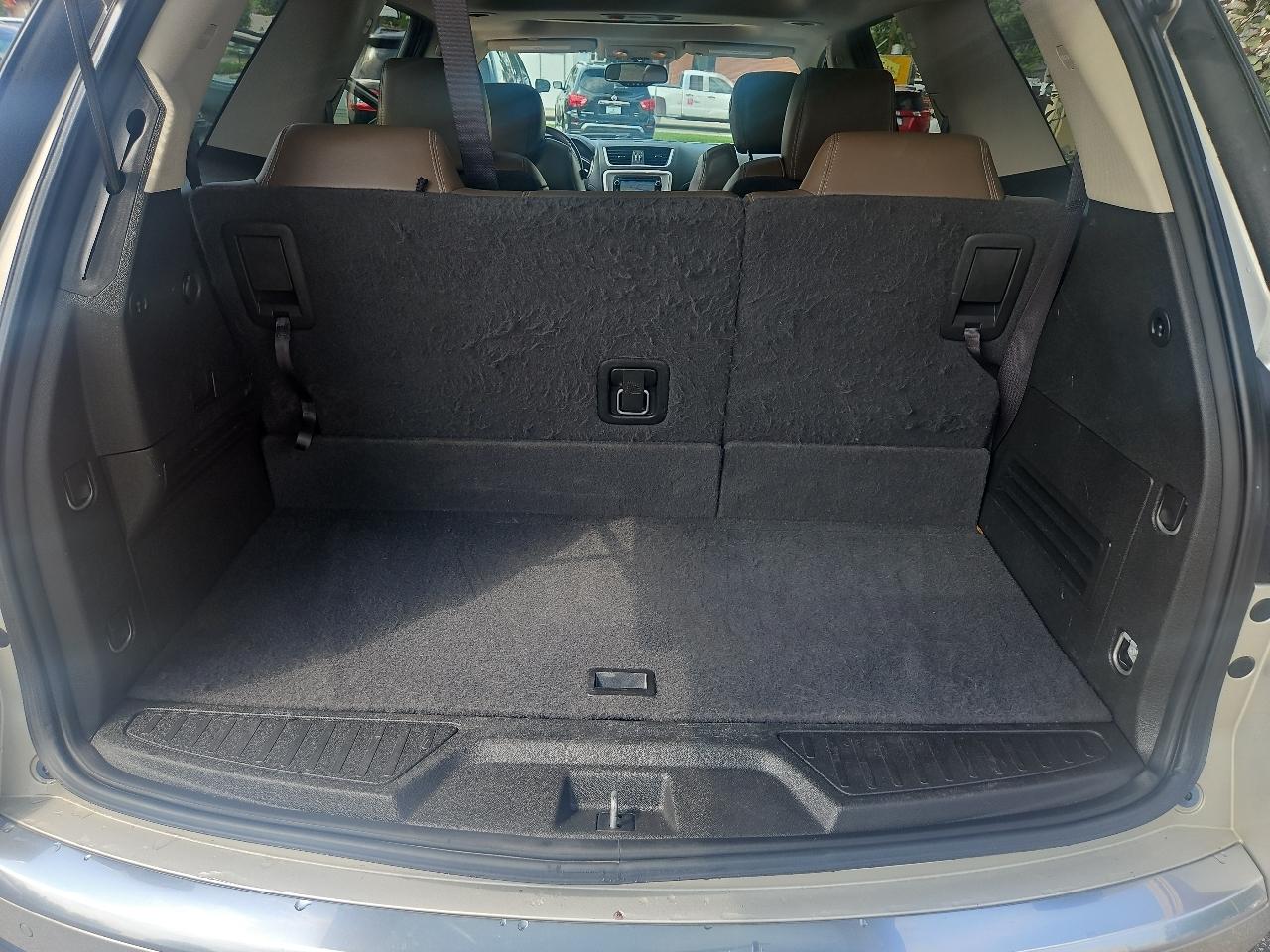 GMC Acadia AWD 4dr SLT w/SLT-1 2015