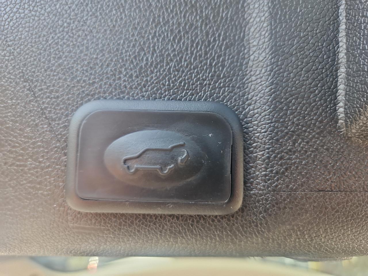GMC Acadia AWD 4dr SLT w/SLT-1 2015