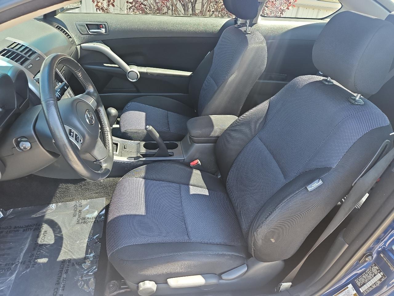 Scion tC 2dr HB Man Spec (Natl) 2008