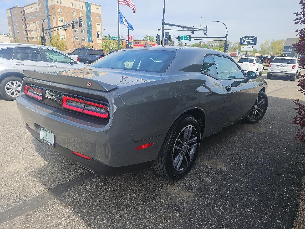 Dodge Challenger GT AWD 2018