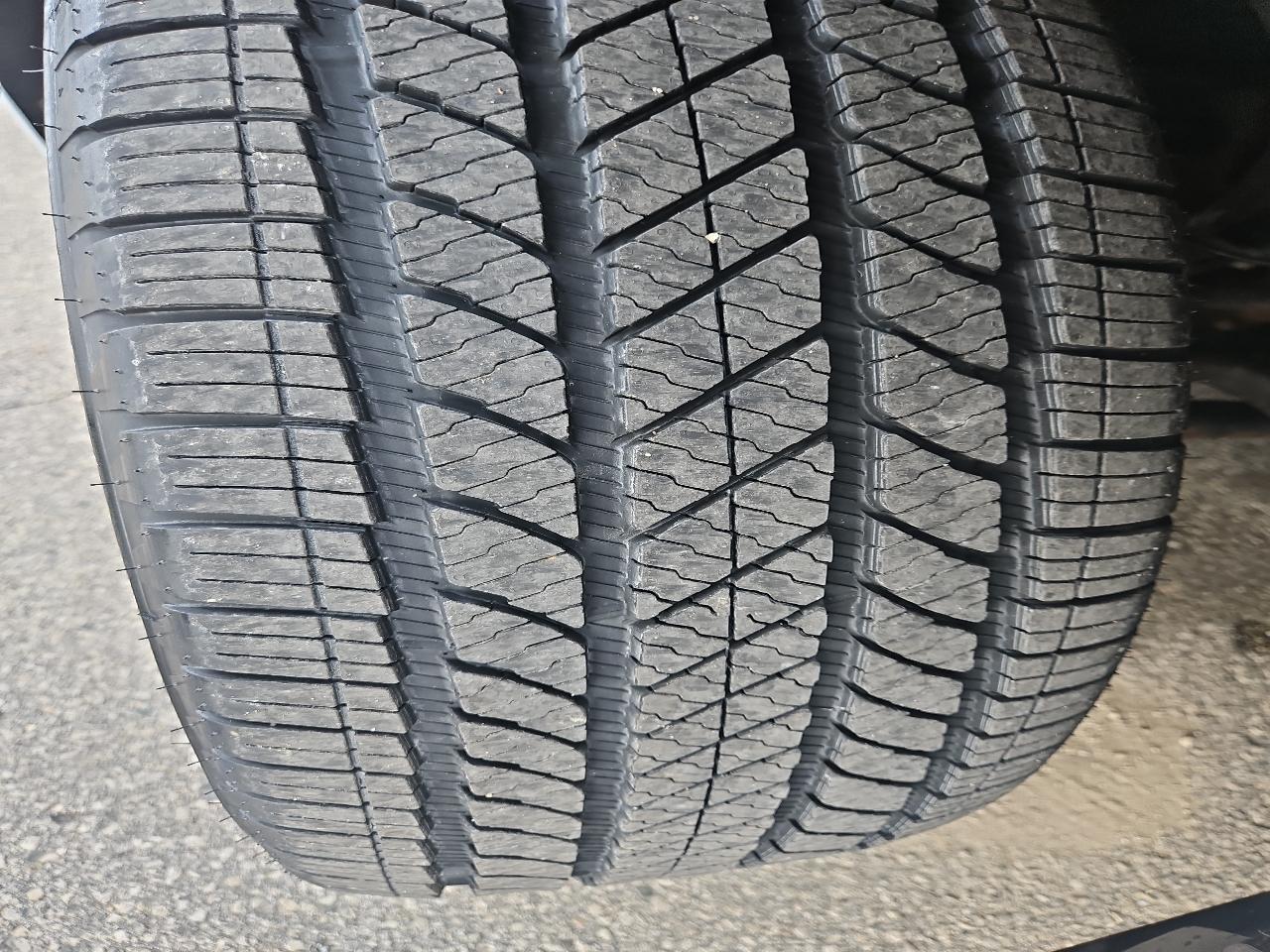 GMC Yukon 4WD 4dr SLT 2020