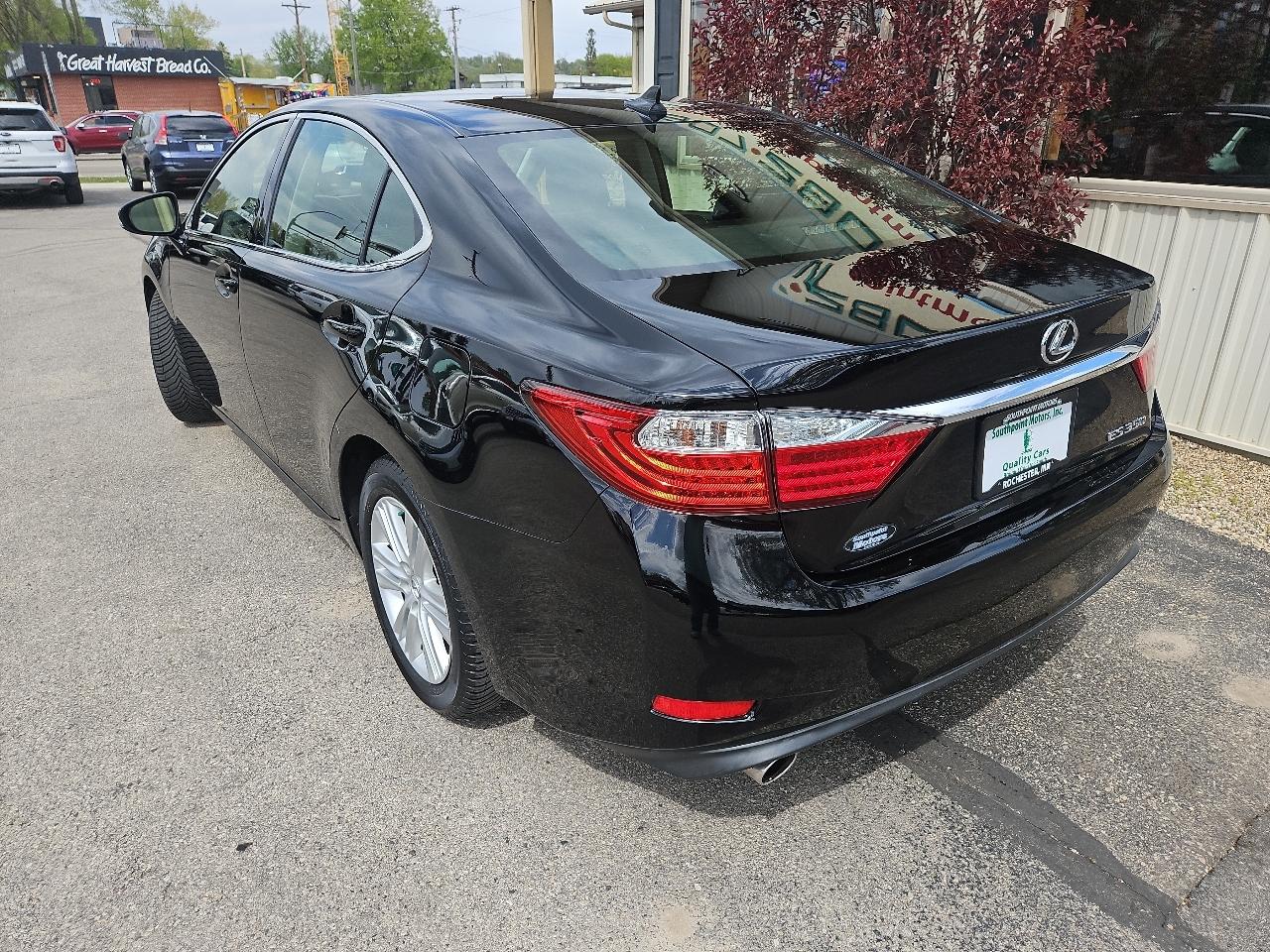 Lexus ES 350 4dr Sdn 2014