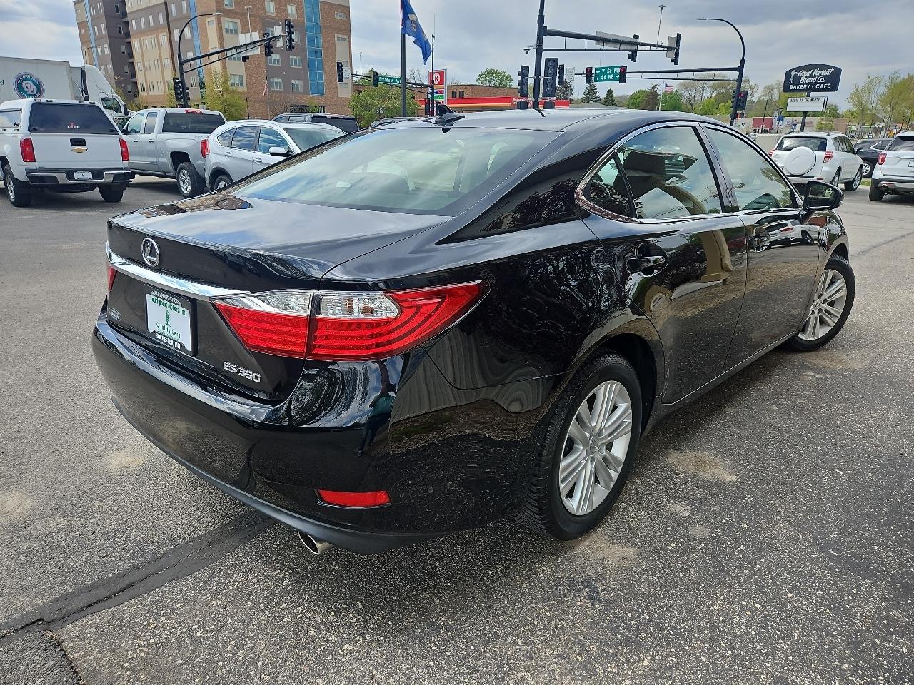Lexus ES 350 4dr Sdn 2014