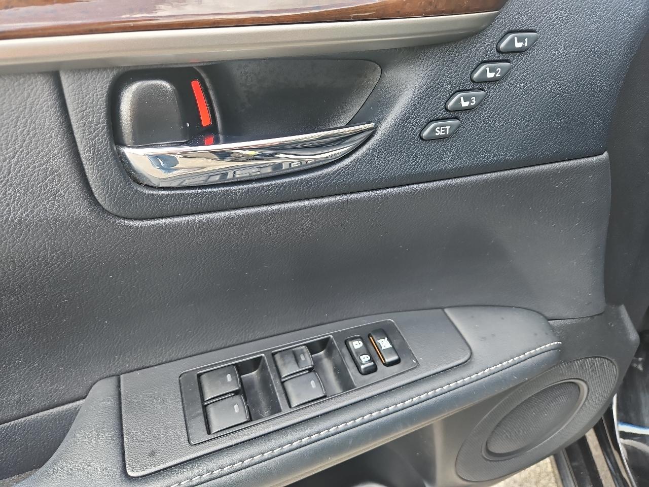 Lexus ES 350 4dr Sdn 2014